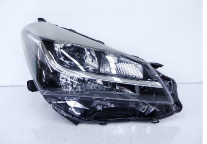 Vitz　RIGHT HEADLIGHT KOYAMA